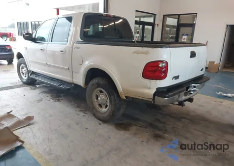 2001 Ford F-150 King Ranch Edition/Lariat/Xlt из США, поврежденный, VIN 1FTRW08L01KE32095